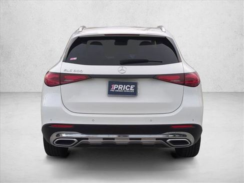 Used 2024 Mercedes-Benz GLC 300 image 7