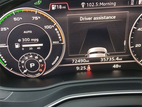 Used 2020 Audi Q5 e Premium Plus w/ Premium Plus Package image 15