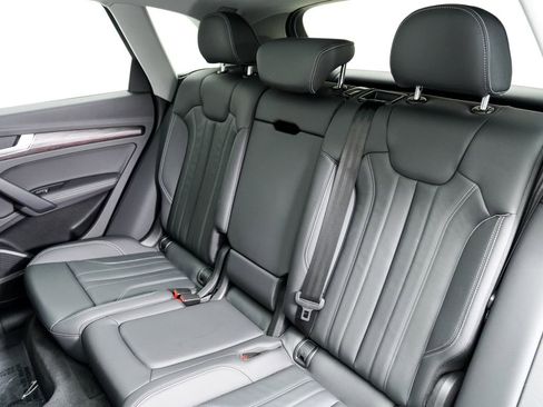 Certified 2025 Audi Q5 2.0T Premium Plus w/ Premium Plus Package image 23