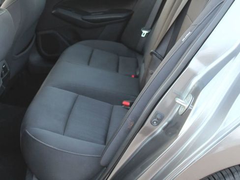 Used 2019 Nissan Altima 2.5 SV image 17