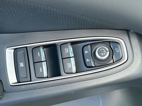 New 2025 Subaru Ascent Touring image 37