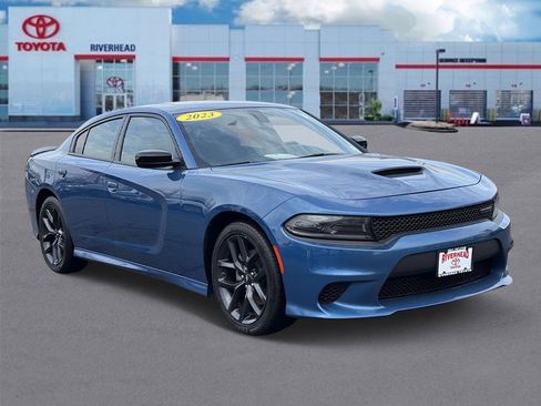 Used 2023 Dodge Charger R/T w/ Blacktop Package image 2