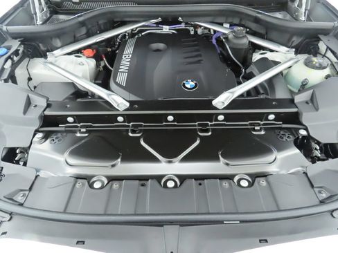 Used 2026 BMW X5 xDrive40i w/ Premium Package AWD/4WD image 31