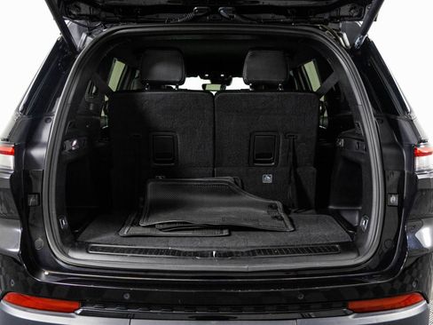 Used 2021 Jeep Grand Cherokee L Altitude image 35