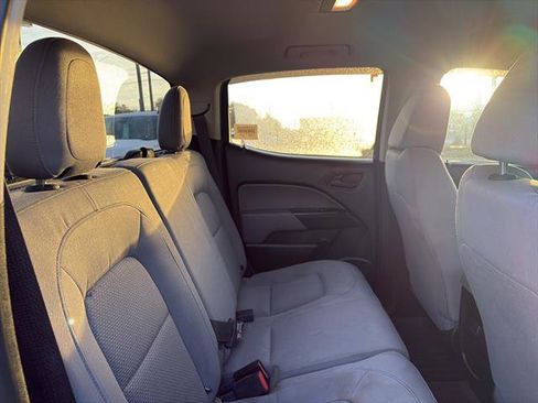 Used 2021 Chevrolet Colorado W/T w/ WT Convenience Package image 10