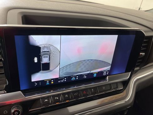 Certified 2023 Chevrolet Silverado 1500 High Country w/ High Country Premium Package image 30