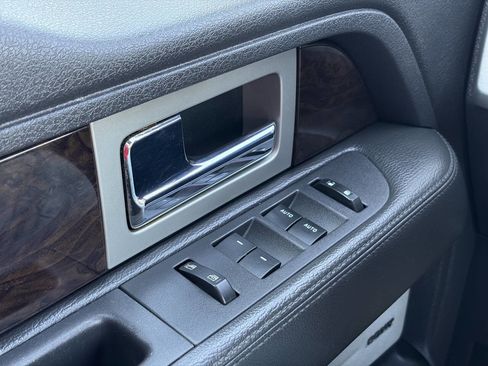 Used 2013 Ford F150 Platinum AWD/4WD image 27