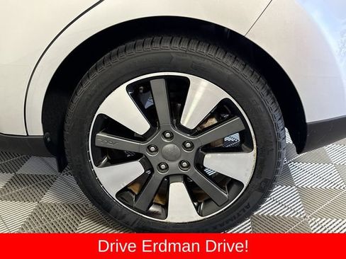 Used 2015 Kia Soul ! w/ Sun & Sound Package FWD image 4