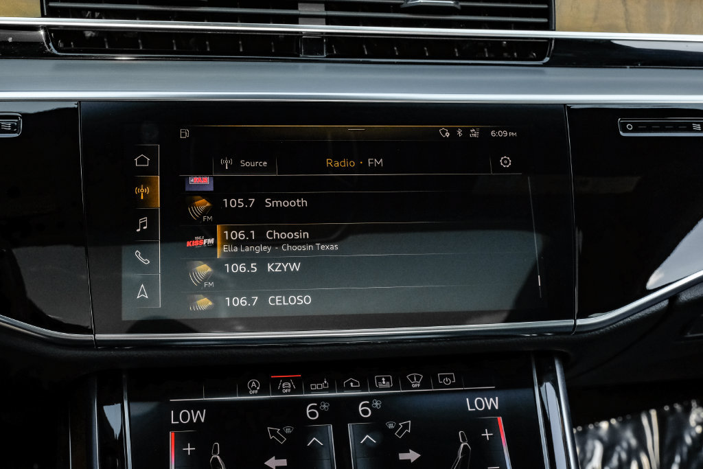 Used 2019 Audi A8 L 3.0T w/ Executive Package AWD/4WD image 32