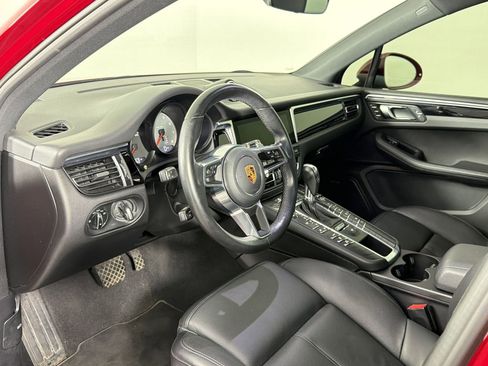 Certified 2020 Porsche Macan S AWD/4WD image 4