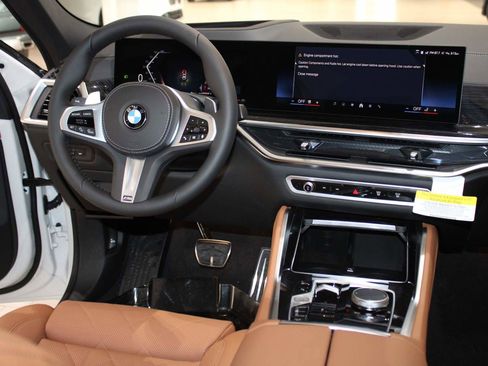 New 2026 BMW X6 xDrive40i image 18