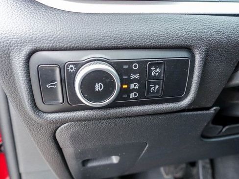 Used 2023 Ford Explorer XLT w/ Equipment Group 202A AWD/4WD image 24
