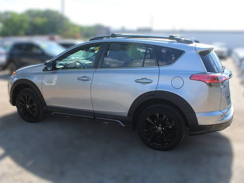 Used 2018 Toyota RAV4 Adventure FWD image 14