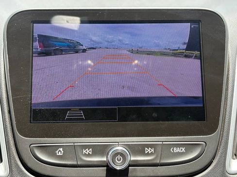 Used 2023 Chevrolet Malibu LT FWD image 29