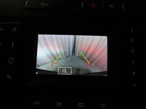 Used 2018 Ford F150 XLT AWD/4WD image 3