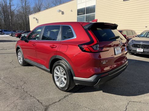 Used 2023 Honda CR-V EX-L image 4