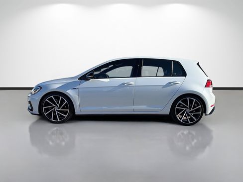 Used 2018 Volkswagen Golf R 4-Door image 6