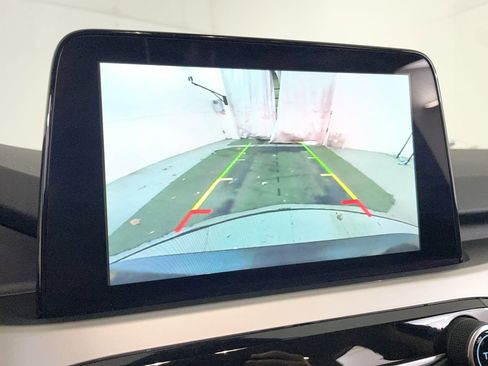 Used 2020 Ford Escape SEL image 16