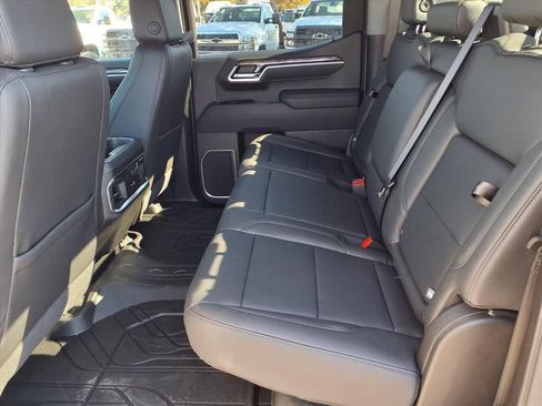New 2026 Chevrolet Silverado 1500 LTZ w/ LTZ Premium Texas Edition AWD/4WD image 9