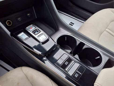 Used 2023 Hyundai Sonata SEL FWD image 14
