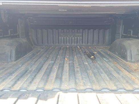 Used 2021 GMC Sierra 1500 SLE image 14