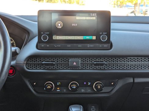 Used 2024 Honda HR-V Sport image 18