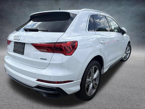 Used 2022 Audi Q3 2.0T Premium w/ Convenience Package AWD/4WD image 4