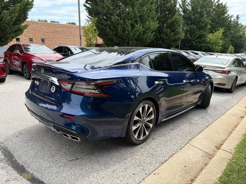 Used 2023 Nissan Maxima Platinum w/ Sport Mat Group FWD image 5