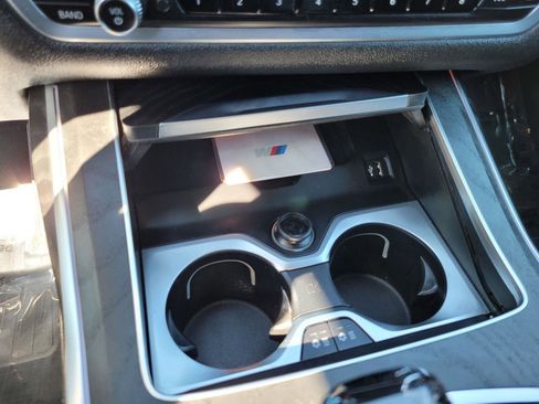 Certified 2022 BMW X7 xDrive40i w/ M Sport Package image 28