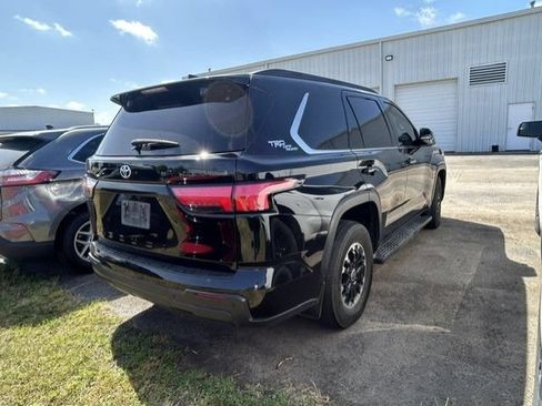 Used 2024 Toyota Sequoia SR5 w/ TRD Off-Road Package AWD/4WD image 3