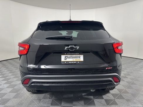 New 2026 Chevrolet Trax RS image 4