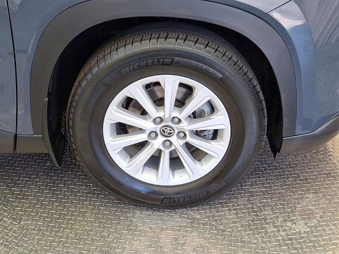 Used 2024 Toyota Grand Highlander AWD image 27
