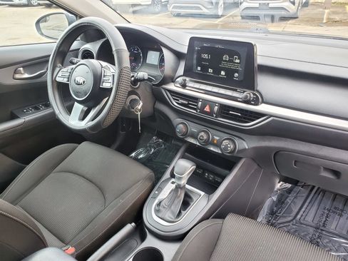 Used 2021 Kia Forte LXS FWD image 26