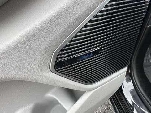 Used 2022 Jeep Grand Cherokee Overland image 19