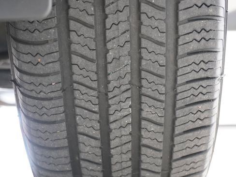 Used 2011 Hyundai Tucson GLS image 23