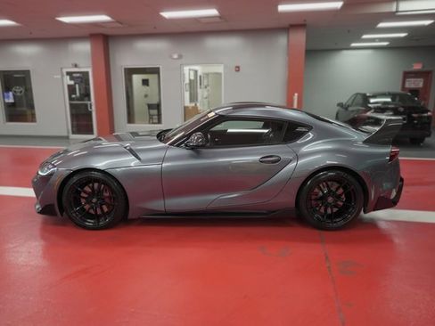 Used 2020 Toyota Supra image 4