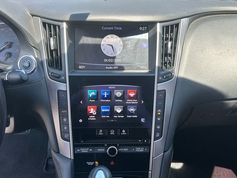 Used 2017 INFINITI Q50 3.0t Premium RWD image 13