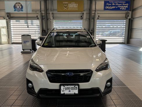Used 2019 Subaru Crosstrek 2.0i Limited w/ Moonroof Package AWD/4WD image 2