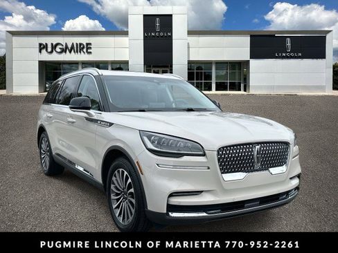 Used 2022 Lincoln Aviator Reserve w/ Elements Package Plus image 1