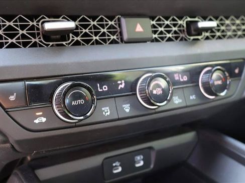 Used 2025 Honda Accord SE image 18
