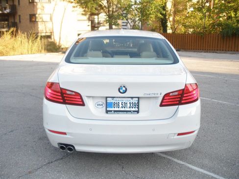 Used 2014 BMW 528i Sedan image 9