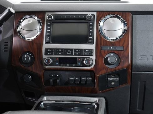 Used 2011 Ford F350 Lariat w/ Lariat Ultimate Pkg image 9
