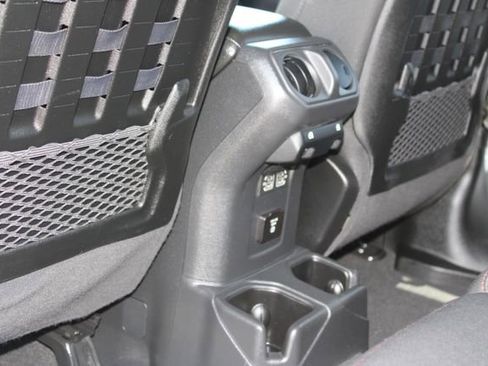 Used 2021 Jeep Wrangler Unlimited Rubicon w/ Xtreme Recon 35" Tire Package AWD/4WD image 40