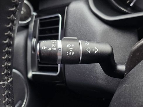 Used 2017 Land Rover Range Rover Sport HSE image 16