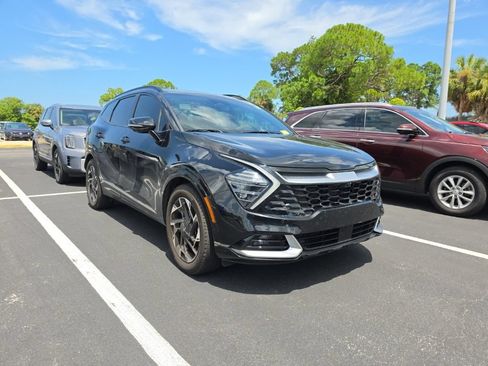 Certified 2025 Kia Sportage SX FWD image 1
