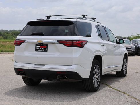 Used 2022 Chevrolet Traverse High Country AWD/4WD image 9