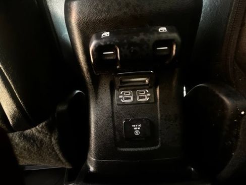 Used 2021 Jeep Wrangler Unlimited Sahara w/ Uconnect 4C Nav & Sound Group AWD/4WD image 28