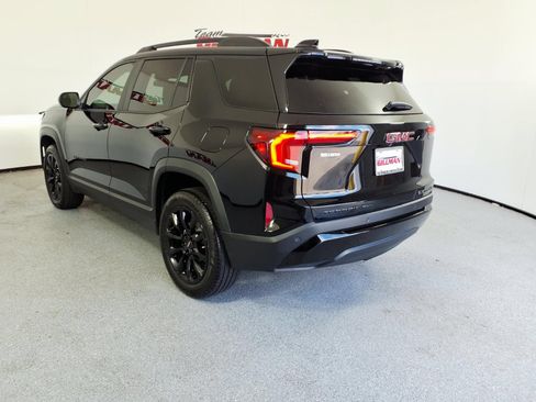 Used 2025 GMC Terrain Elevation w/ Black Edition AWD/4WD image 4
