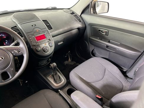 Used 2011 Kia Soul ! FWD image 20