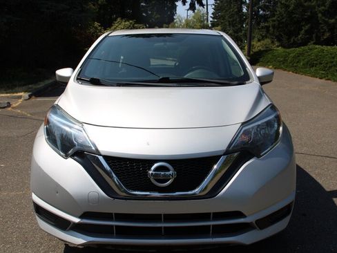 Used 2019 Nissan Versa Note SV FWD image 10